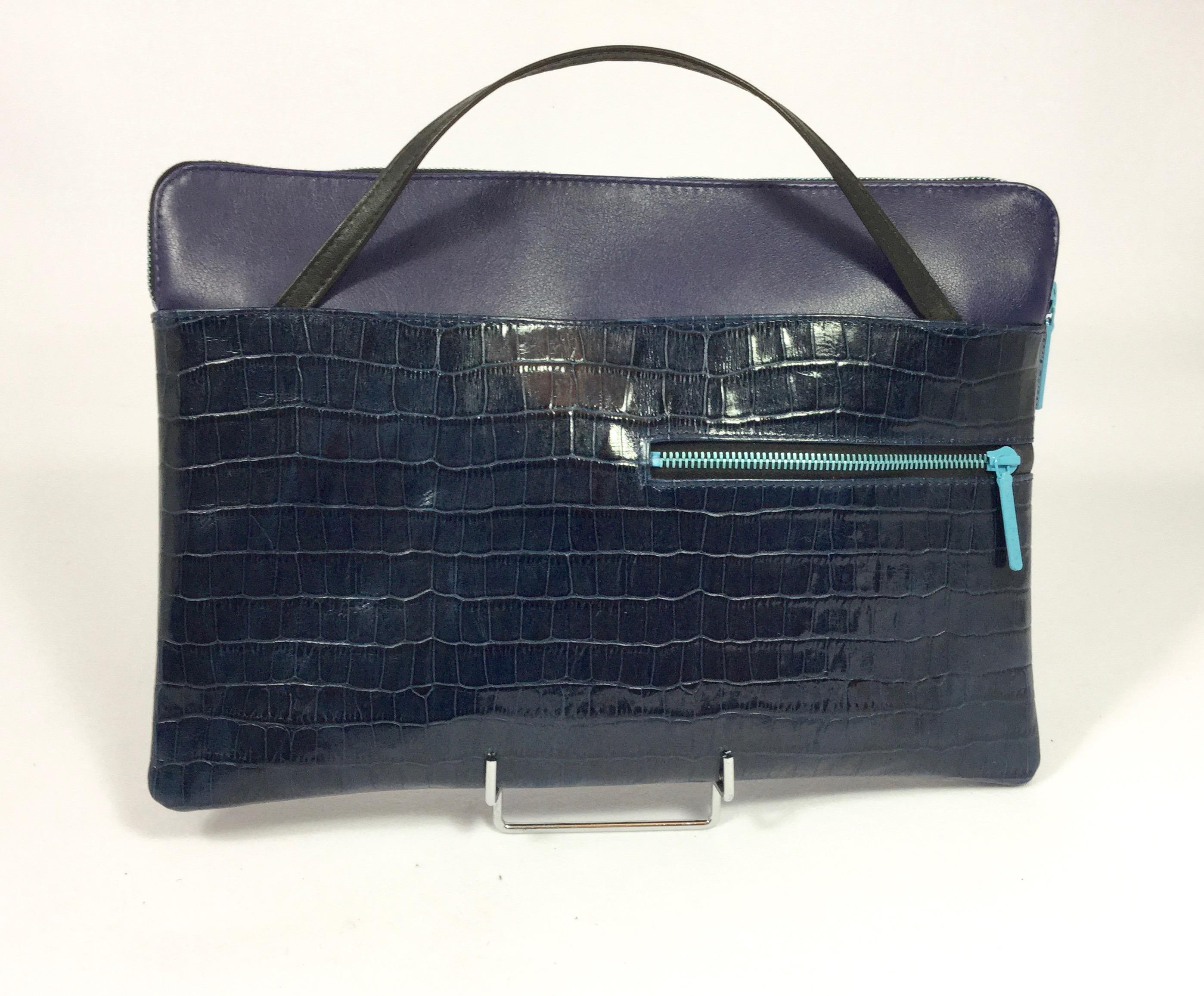 POCHETTE ORDINATEUR BLEUE