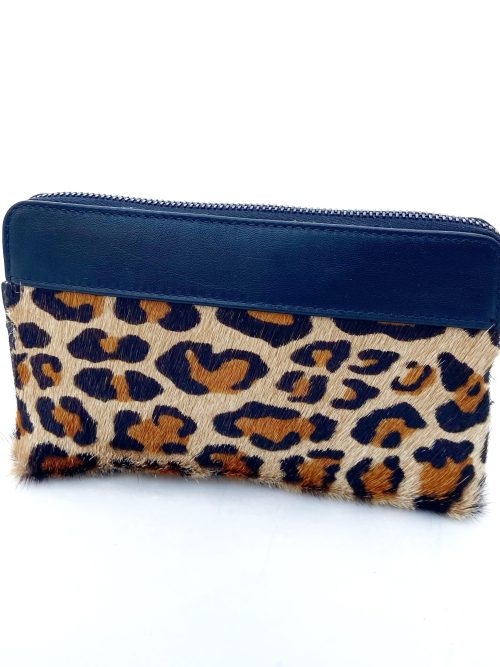Leopard clutch bag