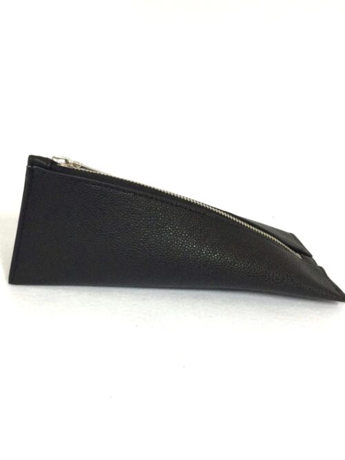 Black tetrahedron case