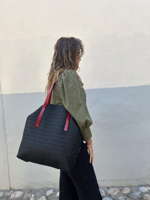 H24 foam tote bag